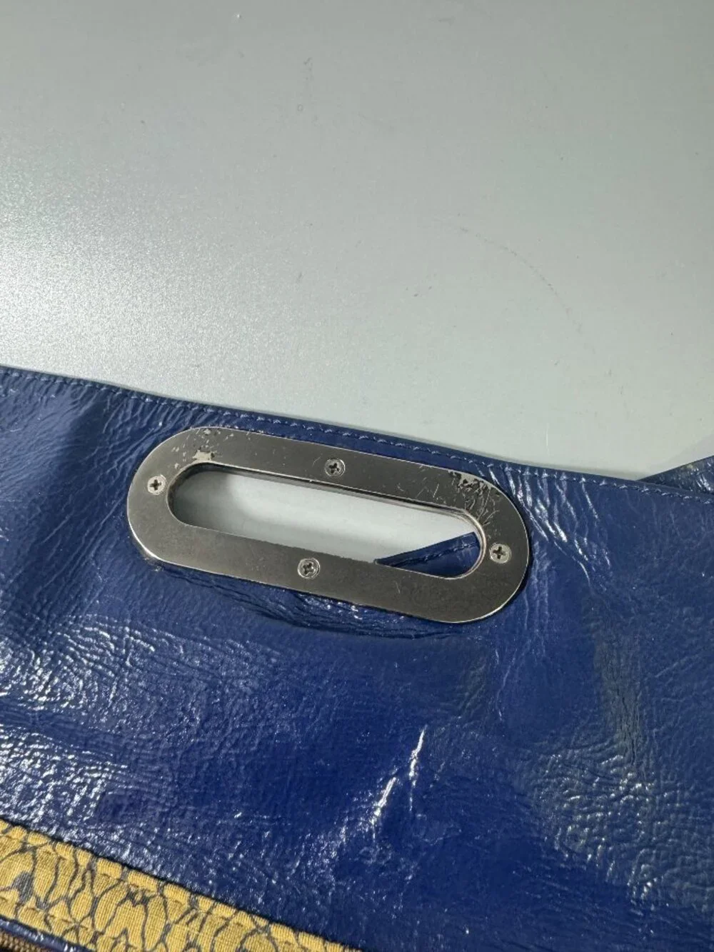 HOBO INTERNATIONAL Blue Patent Leather Envelope Hand Bag Purse Chain